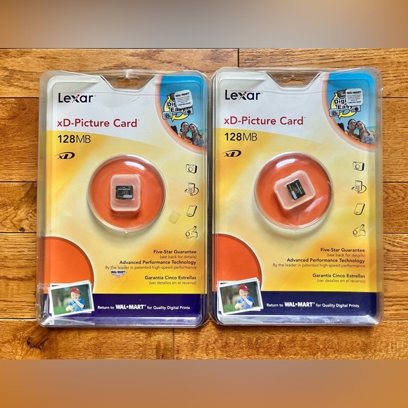2 Lexar Olympus xD Picture Cards 128MB Camera Memory Card (Fits Fujifilm) NIB - Picture 1 of 9